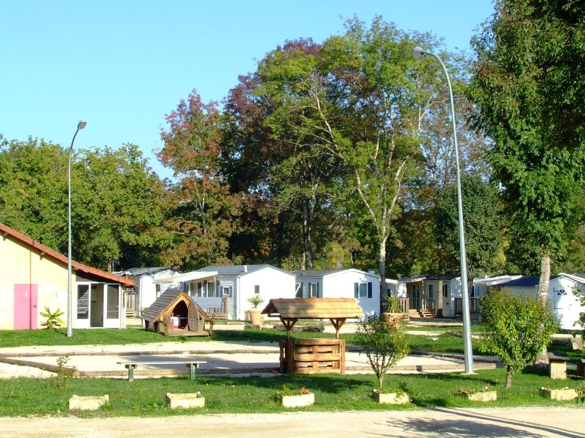 Les Voiles De Laives Hotel Екстериор снимка